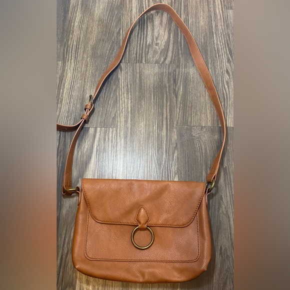 Universal Thread Crossbody - Picture 4 of 8